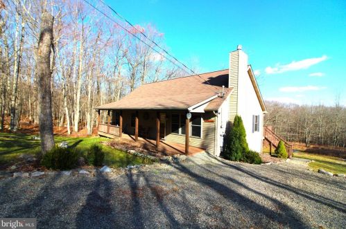 406 Windflower Dr, Corinth, WV 26764-3068
