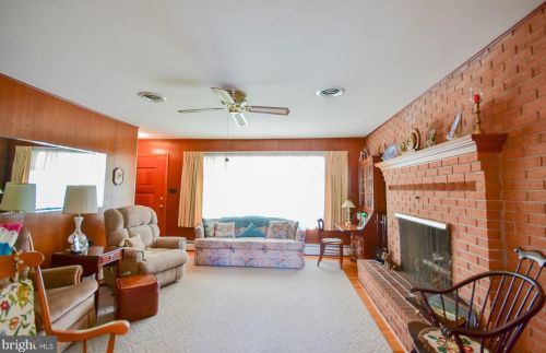 50 Elm St, Harpers Ferry WV 25425-6005 exterior