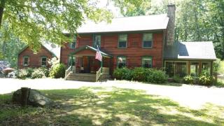 57 Walnut Valley Rd, Columbia, NJ 07832-2795