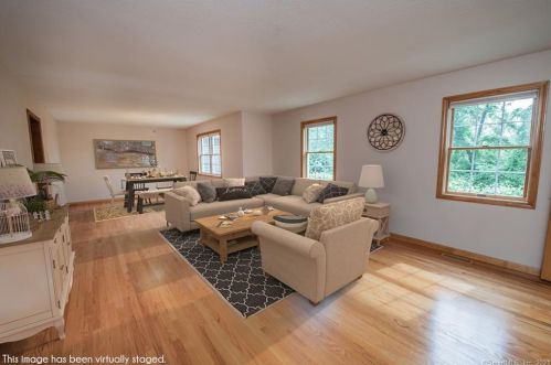 121 Paterson Dr, Middletown, CT 06457-5141
