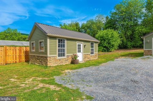 109 Main St, Graceham MD  21788-2042 exterior