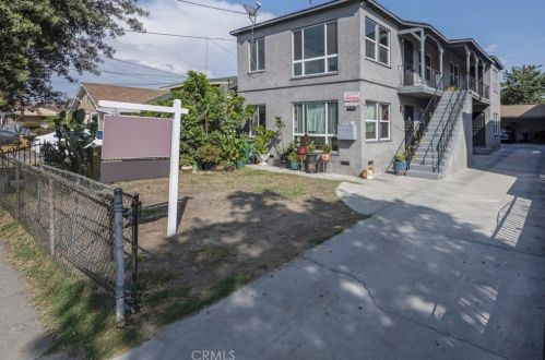 6604 California Ave, Bell, CA 90201-2114