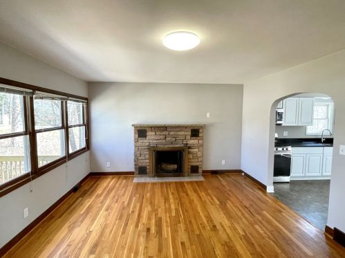 25959 Wilson Rd, Antioch, IL 60002-8176