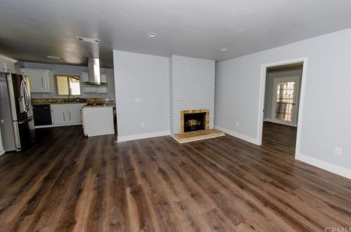 1457 Nutwood St, Anaheim CA  92804-6022 exterior