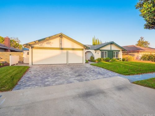 1124 Laramie St, Anaheim, CA 92806-5012