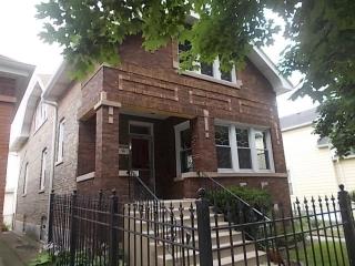 3522 60th St, Chicago, IL 60629-3633
