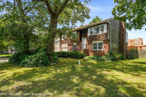 338 Veterans Blvd, Berkeley Township, NJ 08721-3326