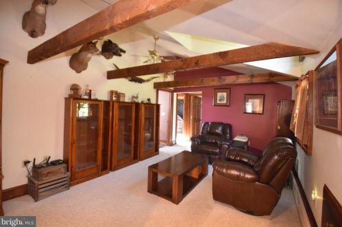 701 Rutt Rd, Bangor PA 18013-9602 exterior