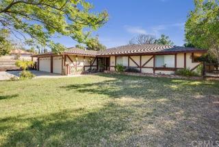 15873 Rancho Viejo Dr, Riverside, CA 92506-5827