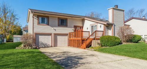 316 Norton Ln, Hanover Park, IL 60108-1925