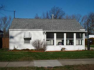 2438 Kenton St, Springfield, OH 45505-3351
