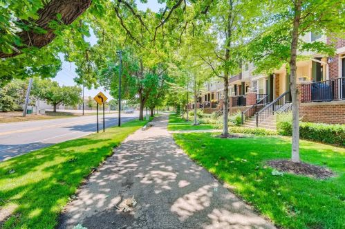 3712 Wooddale Ave, Minneapolis MN  55416-5165 exterior
