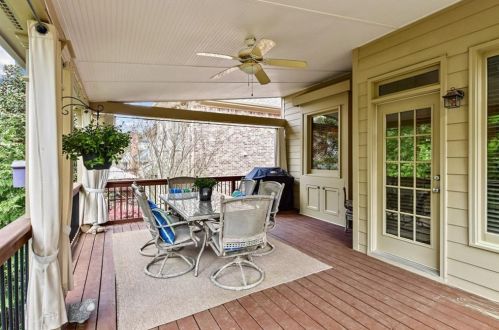 2308 Briarcliff Cmns, Atlanta GA  30345-2173 exterior