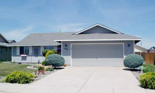 8114 Kootenay Ct, Pasco, WA 99301-6799