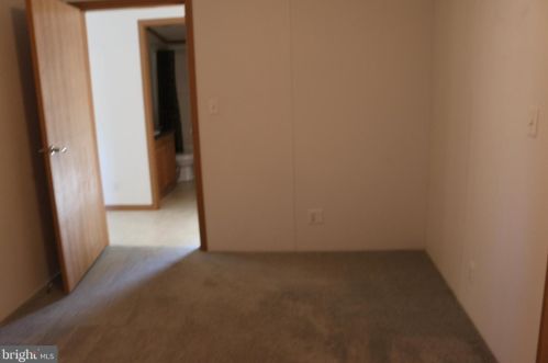 120 Dewey Dr, Maysville WV  26833 exterior