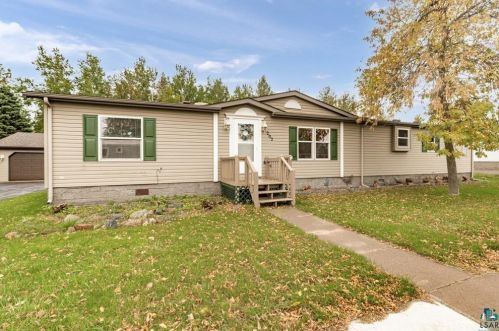 202 Anchor St, Duluth, MN 55810-1952