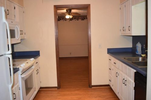 2044 Merle Dr, Conyers GA  30013-1830 exterior