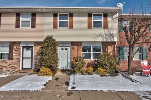 111 Aster Ct, Pittston, PA 18643-1156