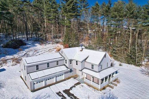 79 Brass Mill Dam Rd, Torrington CT  06790-2702 exterior