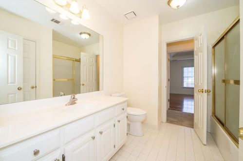 4621 Driftwater Rd, Duluth GA  30096-6284 exterior