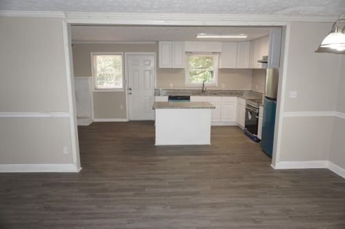218 Hillcrest Dr, Stockbridge GA  30281-1763 exterior
