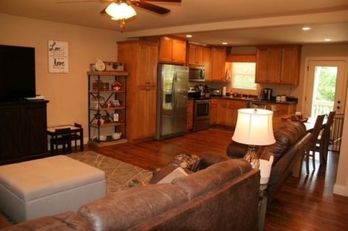 319 Sleepy Hollow Rd, Dahlonega, GA 30533-8782