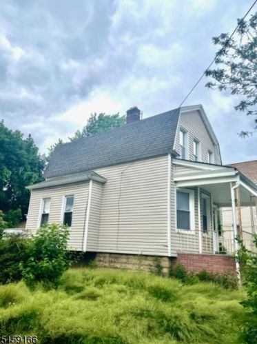 53 41st St, Irvington NJ  07111-1227 exterior