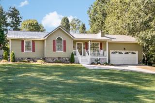 1850 Holcomb Rd, Ringgold, GA 30736-2826