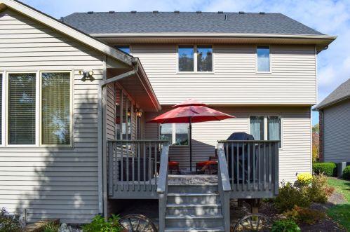 750 Fairway Ln, Sycamore IL  60178 exterior