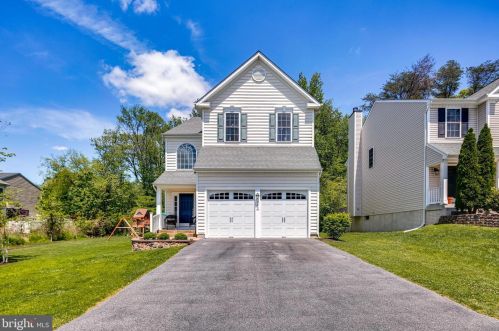 102 Sabrina Ln, Severna Park, MD 21146-1613