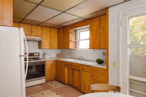 5047 College Ave, Riverside CA  92505-3208 exterior