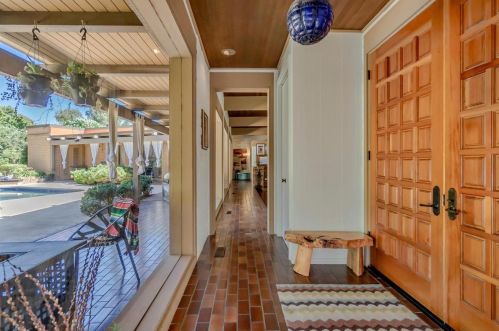 44366 Clubhouse Dr, Davis, CA 95618-1019