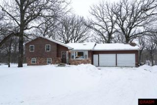 12844 615th Ave, Mapleton, MN 56065-2221