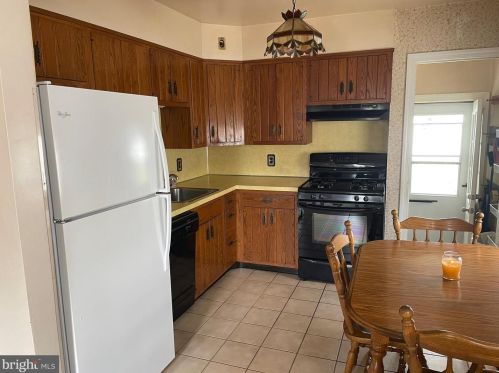 4429 Witherspoon Ave, Camden, NJ 08109-1473