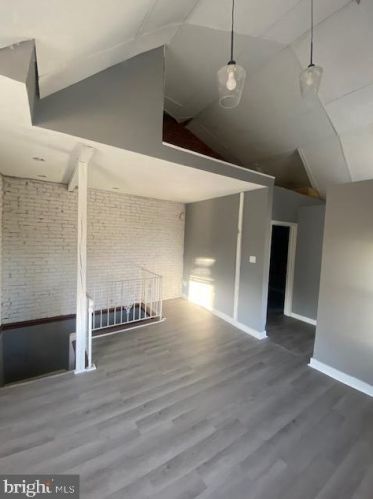 630 Chelten Ave, Philadelphia PA 19126-3824 exterior