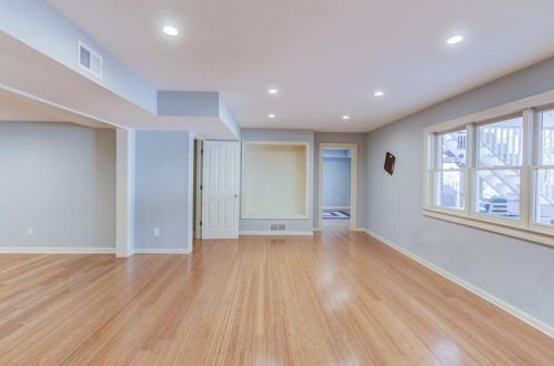 2721 Log Cabin Dr, Atlanta GA  30339-1546 exterior