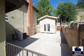 1490 Morrow Cir, Thousand Oaks CA  91362-1915 exterior