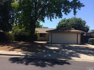 454 Burlington Dr, Vacaville, CA 95687-5721