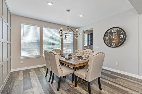 27938 Clifton Pl, Denver CO  80016 exterior