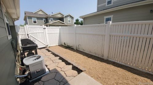 17251 Arizona Pl, Denver CO  80017-4219 exterior