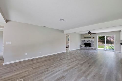 6969 Hillside Ave, Riverside CA  92504-2071 exterior