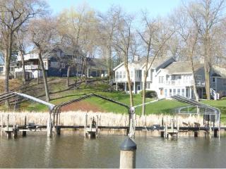 1824 Commerce Blvd, Orono, MN 55364-1127