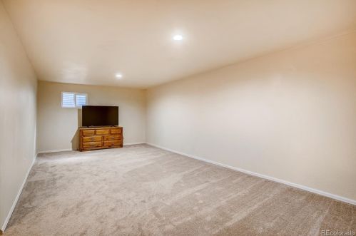 21172 Ida Ave, Denver CO 80015-3304 exterior