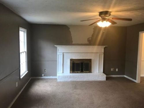 40 Lake Ct, Stockbridge, GA 30281-1400