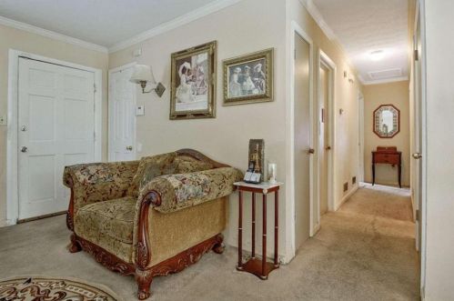 2203 Fairway Cir, Atlanta GA  30319-3825 exterior