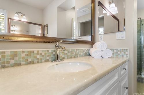 129 Pathway, Irvine CA  92618-8846 exterior