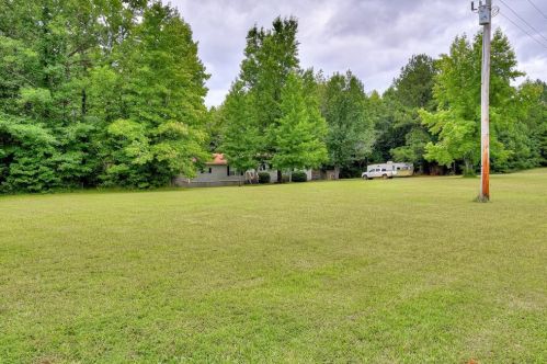 216 Garrett Rd, Meeting Street, SC 29824-2216