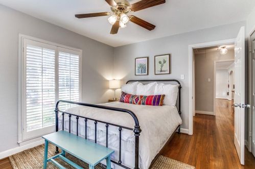 6431 Anita St, Dallas TX  75214-2709 exterior
