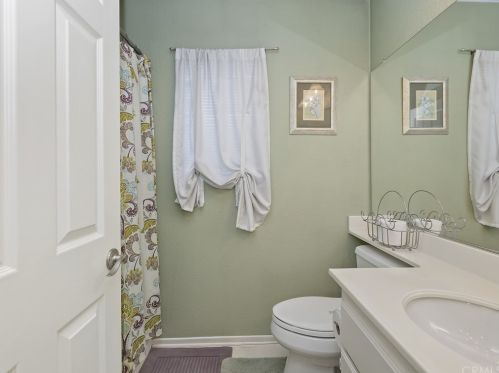 17488 Meadow Rock Dr, Riverside CA  92503-8702 exterior
