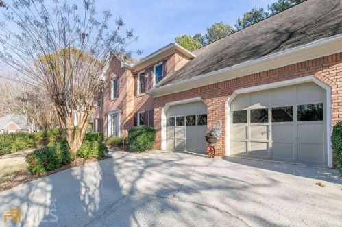3304 Standing Peachtree Trl, Kennesaw, GA 30152-5844